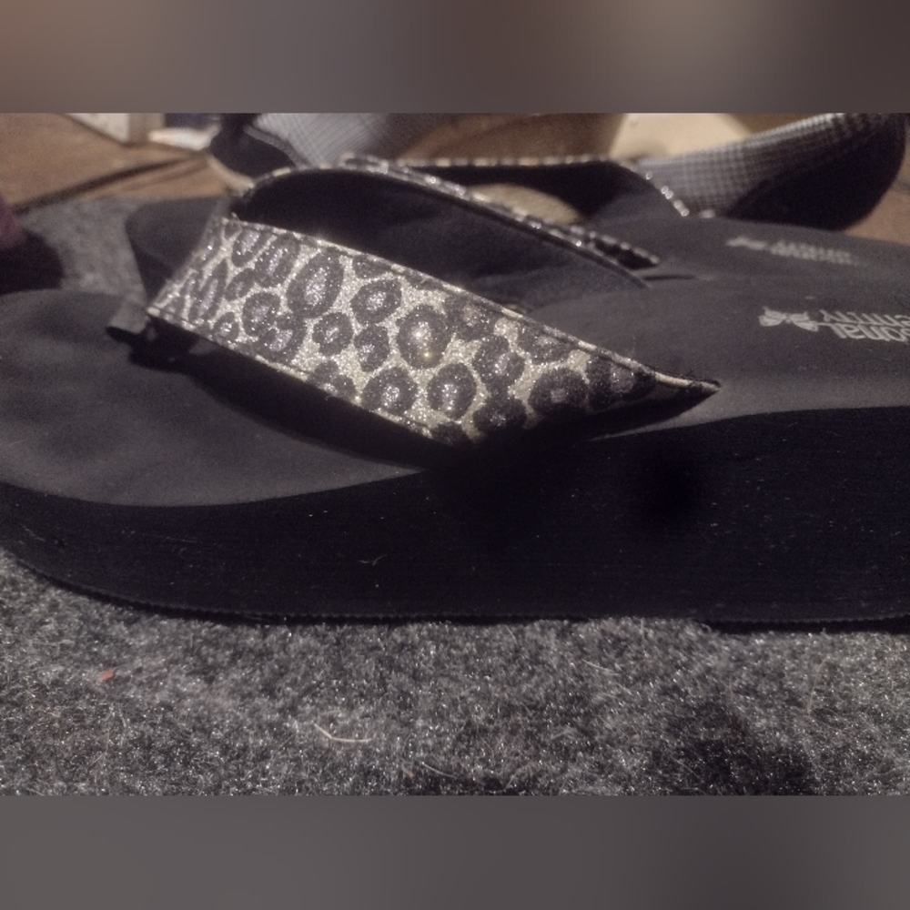Leopard print wedges